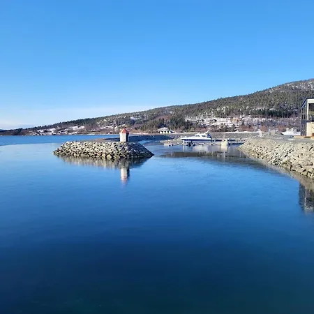 Feriehus Arctic Sea - Cabin With Panoramic View In Balsfjord Moen i Målselv